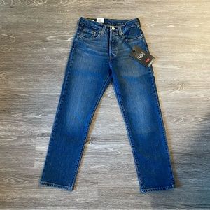 Levi's® 501® ORIGINAL CROPPED WOMEN'S JEANS 24 x 26